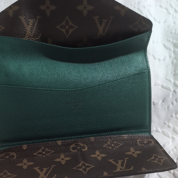 Louis Vuitton Brown Monogram Wallet - Picture 2 of 5
